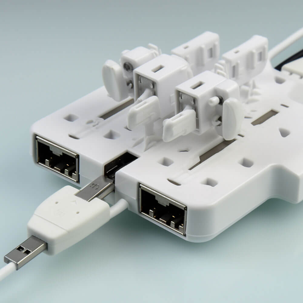 深圳恒新创科技案例研究：具有 MCU 控制的 USB 集线器 - 多功能连接和数据管理